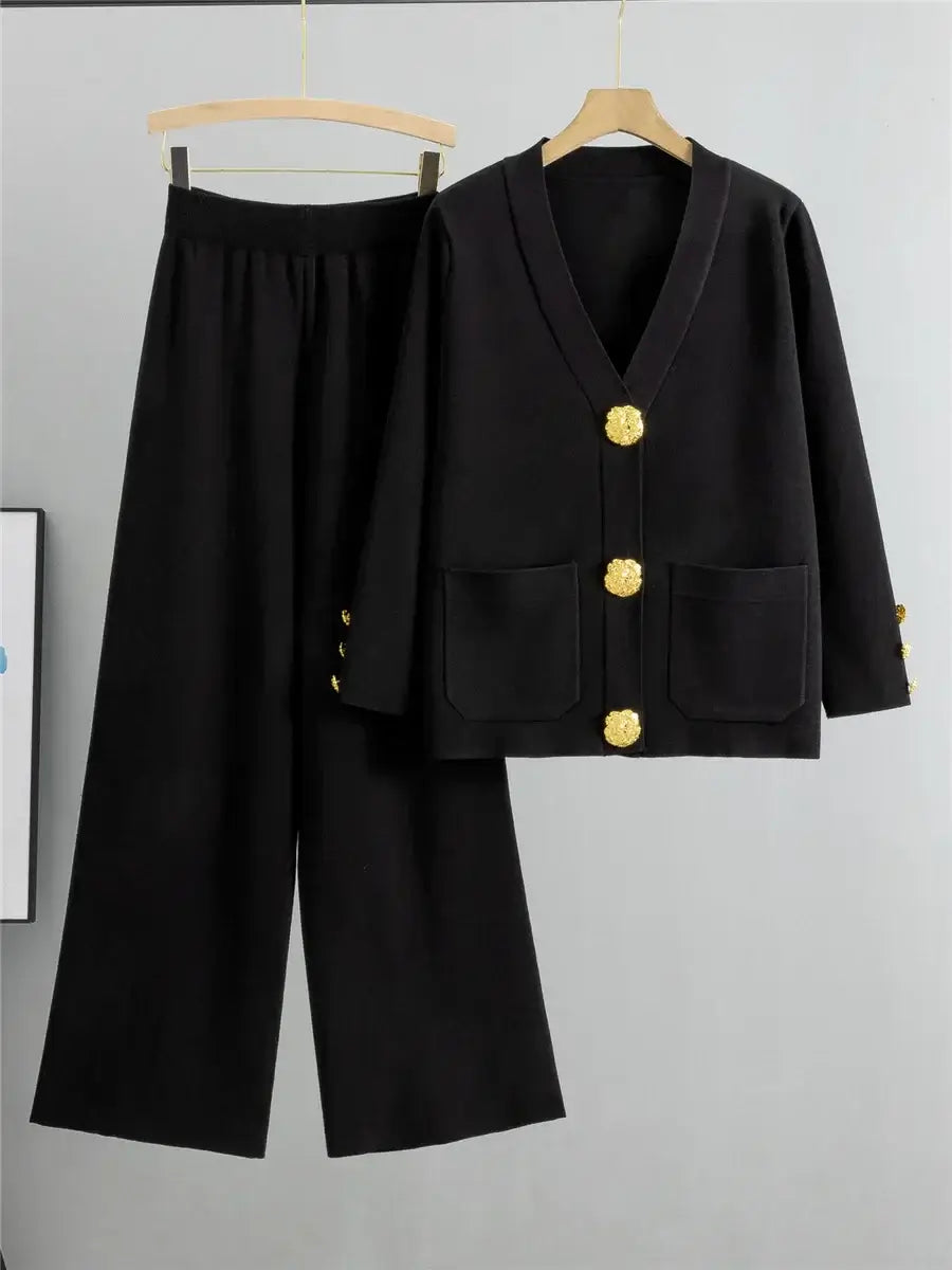 Vela | Button-Detail Chic Set