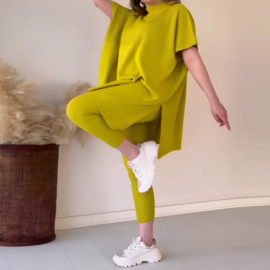 Mavis | Stylish Comfort Set