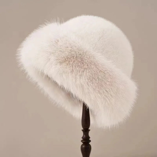 Victoria - Elegant Cozy Hat