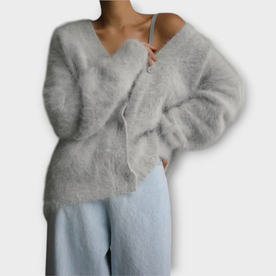 Willow | Chic Fluffy Cardigan