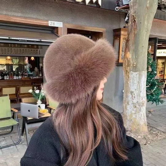 Victoria - Elegant Cozy Hat