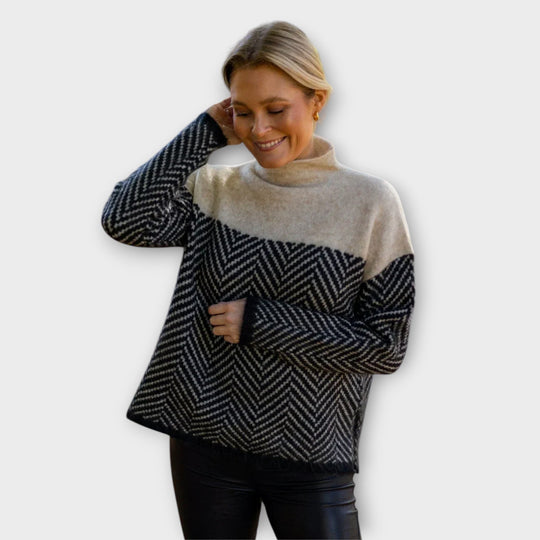 Amira | Turtleneck Sweater
