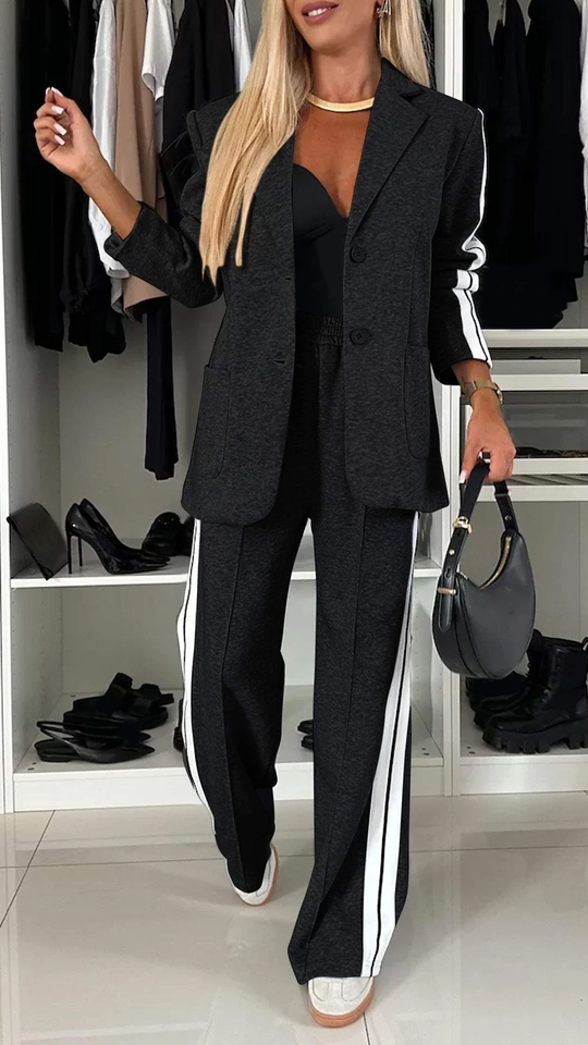 Andrina | Relaxed Stripe Suit