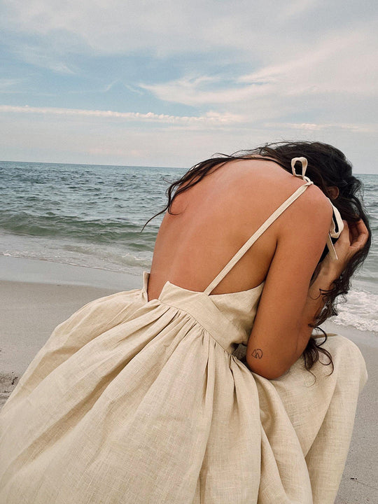 Amina | Chic Tie-Strap Dress