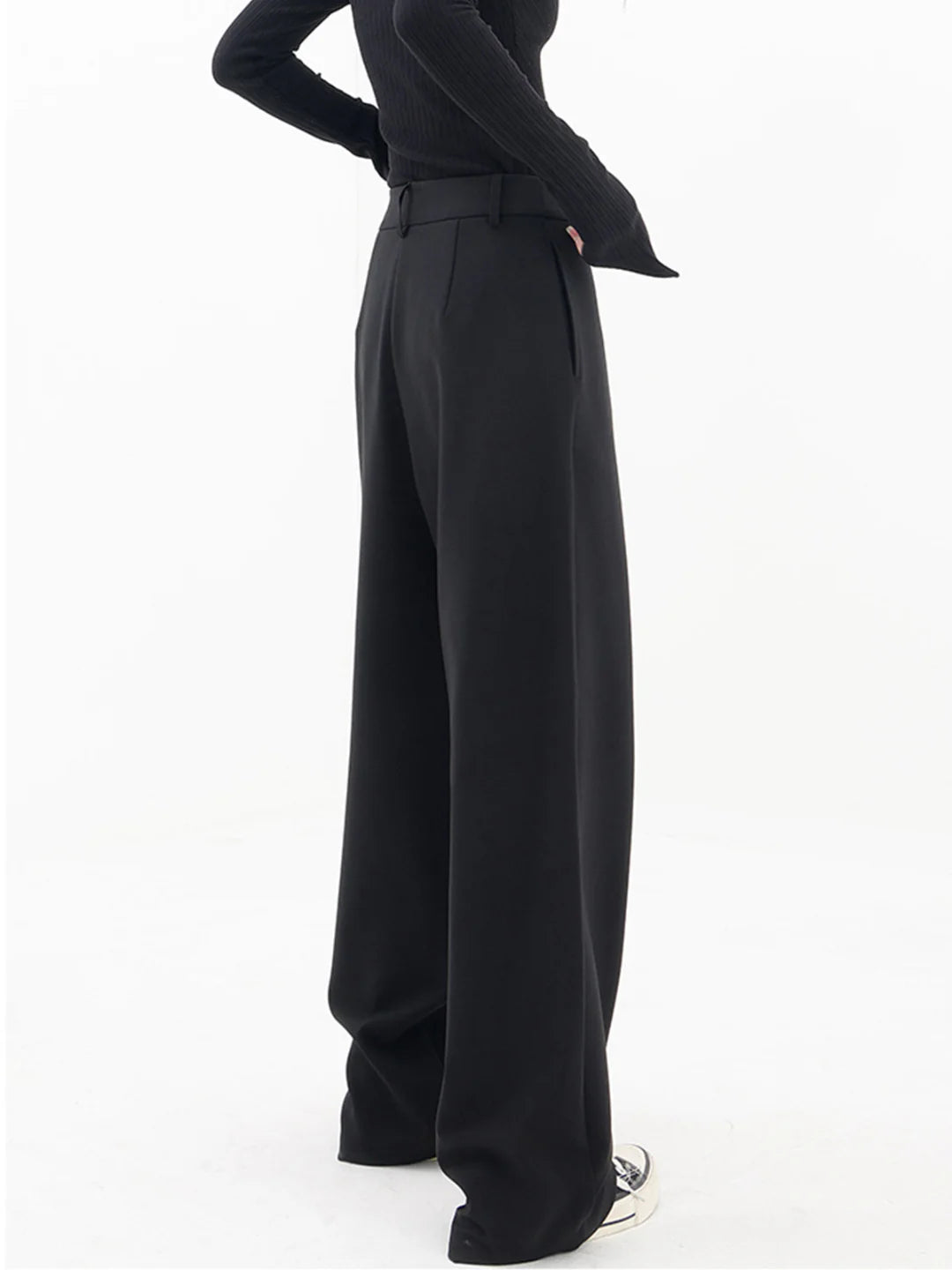 Avery | Stylish Asymmetric Trousers
