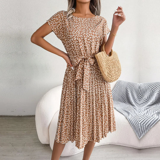 Amari | Floral Pleated Midi Dress