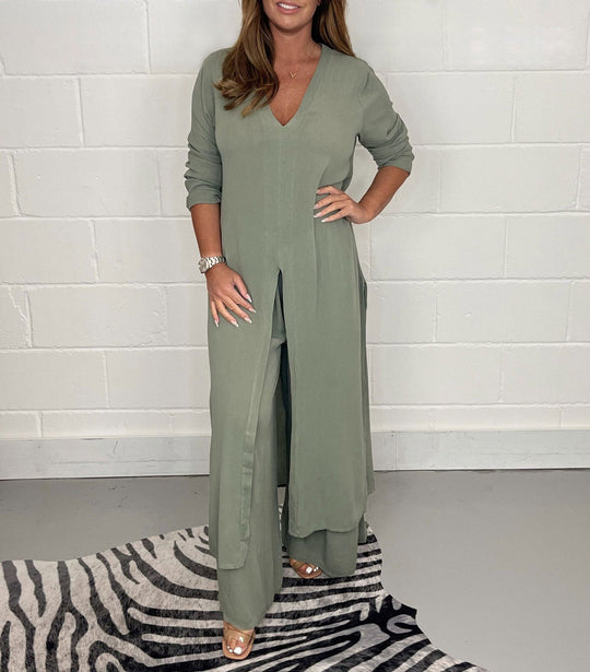 Kassiani | Elegant Top & Trousers Set