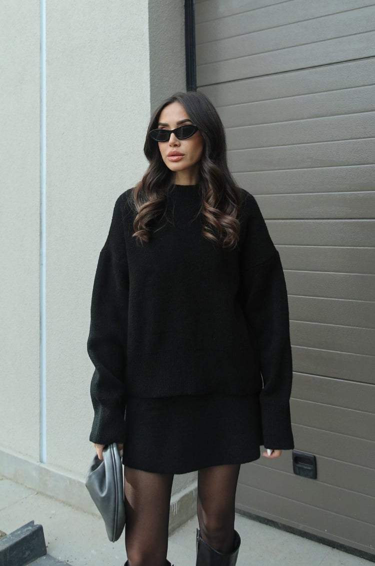 Ellis | Chic Sweater Skirt Ensemble